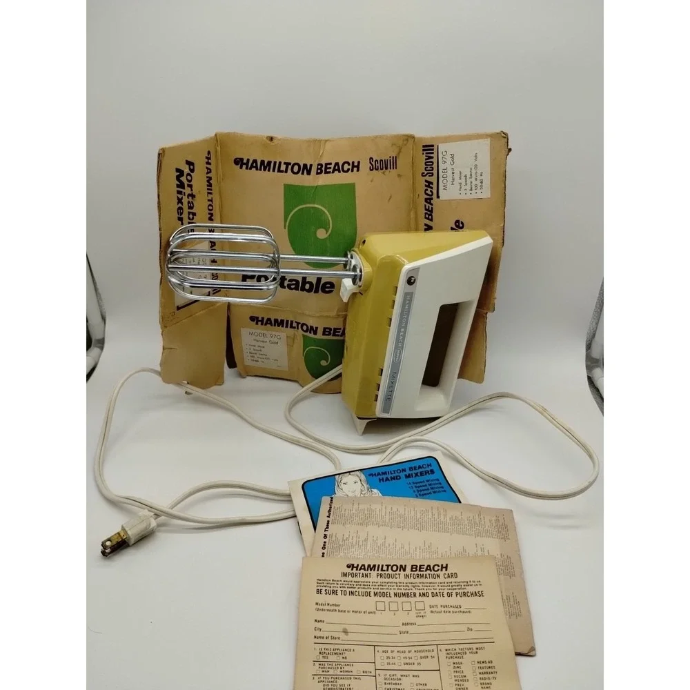 Vintage Hamilton Beach Scovill Mixette Model 97G Harvest Gold Hand Mixer